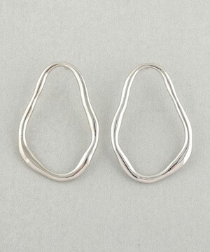 Jouete ライン ピアス