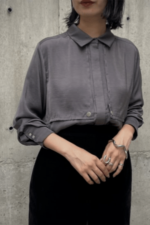 &g’aime Matt satin cape shirt 988-69201