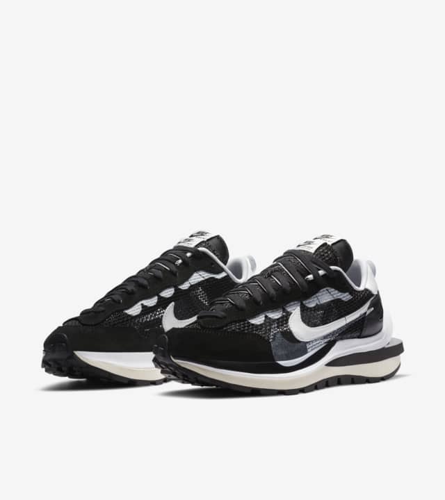 NIKE Nike x sacai ヴェイパーワッフル Black and White