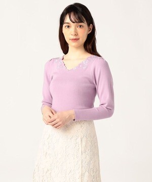 LAISSE PASSE ベロア刺繍プルオーバー
