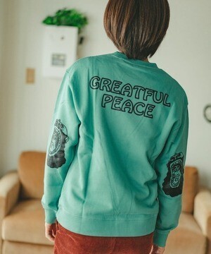 gym master GREATFUL PEACE スウェットシャツ