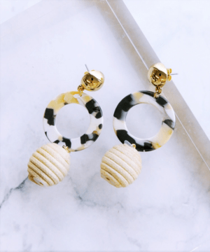 VATSURICA 【m-213P IV】アクリル＆ボールピアス