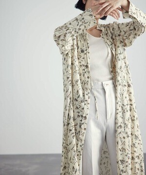 SALON adam et rope' フラワープリントシャツワンピース