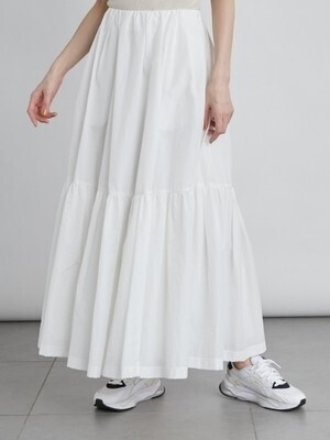 emmi 【emmi atelier】ボリュームティアードスカート
