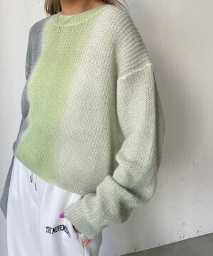 SHAGGIE グラデーションカラークルーニット