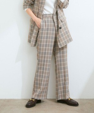 ViS リラックスした履き心地。美脚フレアパンツ