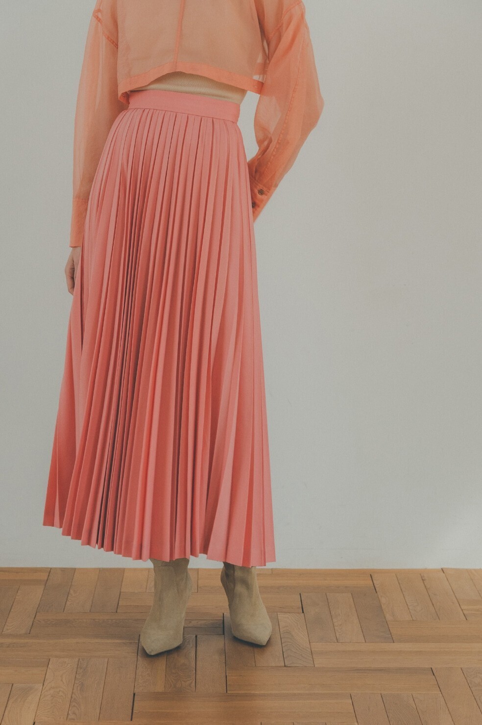 CLANE RANDOM FOLD PLEAT SKIRT