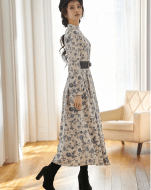 EmiriaWiz ロングスリーブ花柄ワンピース
