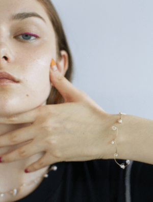 ROOM winding pearl bracelet