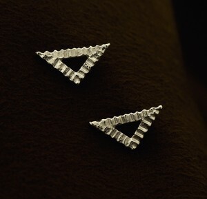 CASUCA tovera ピアス