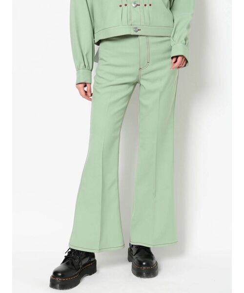 Wrangler フレアパンツ