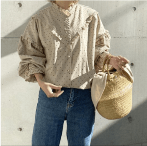 BayBee pin tuck frill blouse(beige dot)