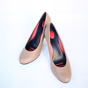 KEiKA 牛革ハイブリッドパンプス