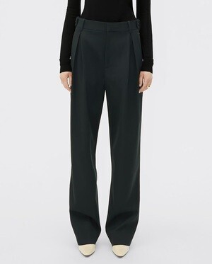 Bottega Veneta グレインドプードル テーパードパンツ