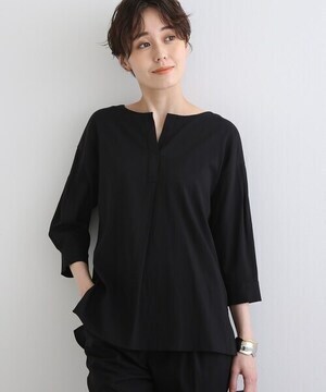 INDIVI キーネックデザインブラウス