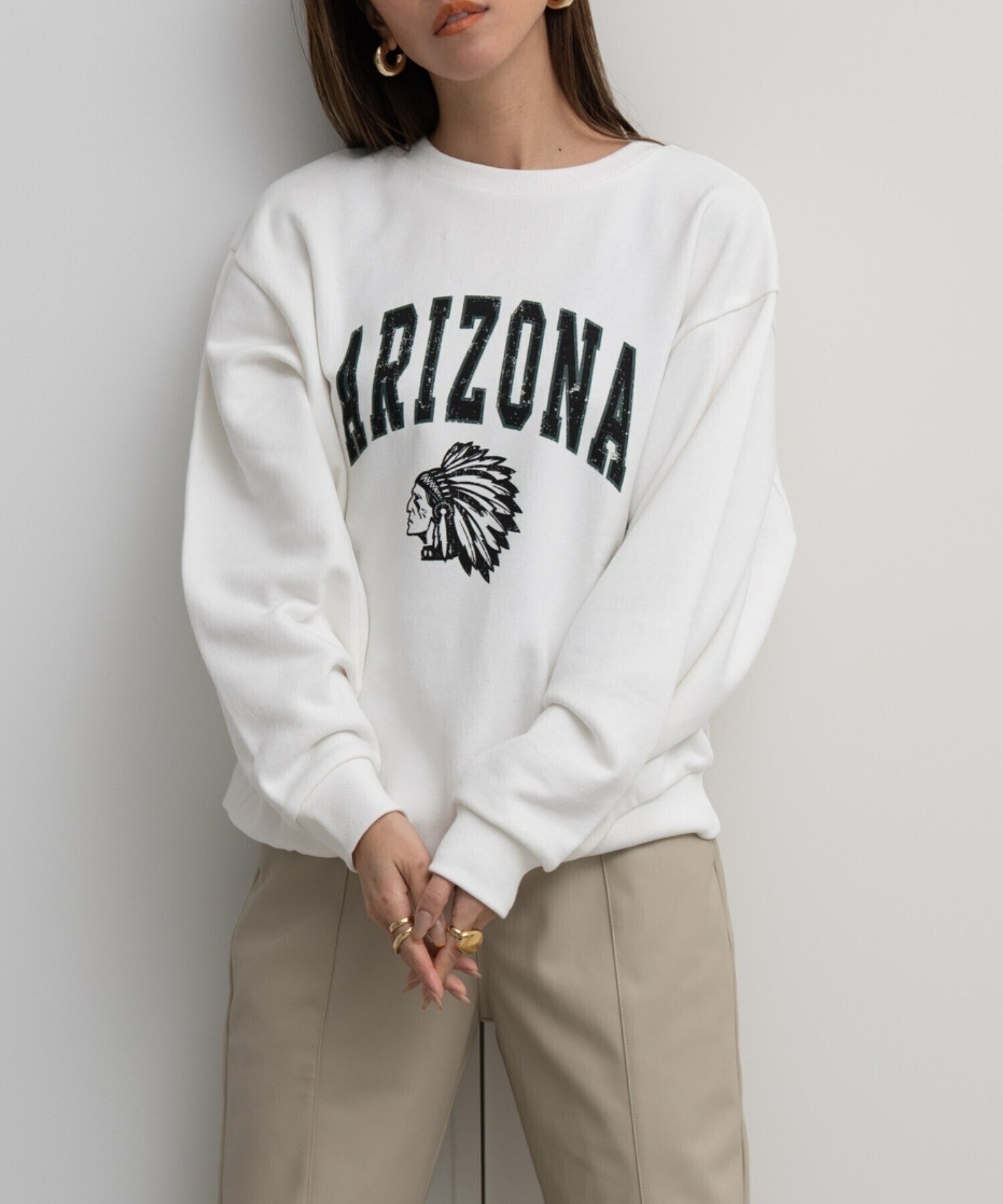 AIC. ARIZONAロゴ裏毛オーバーサイズトップス