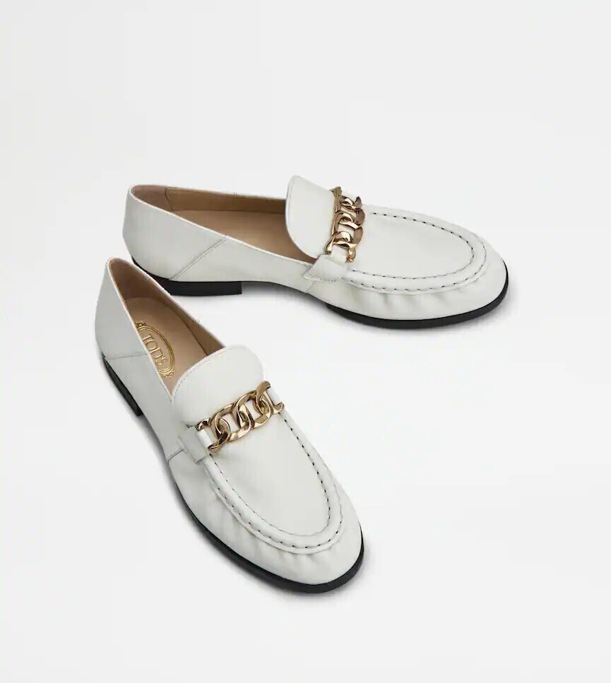 TOD'S レザー ローファー