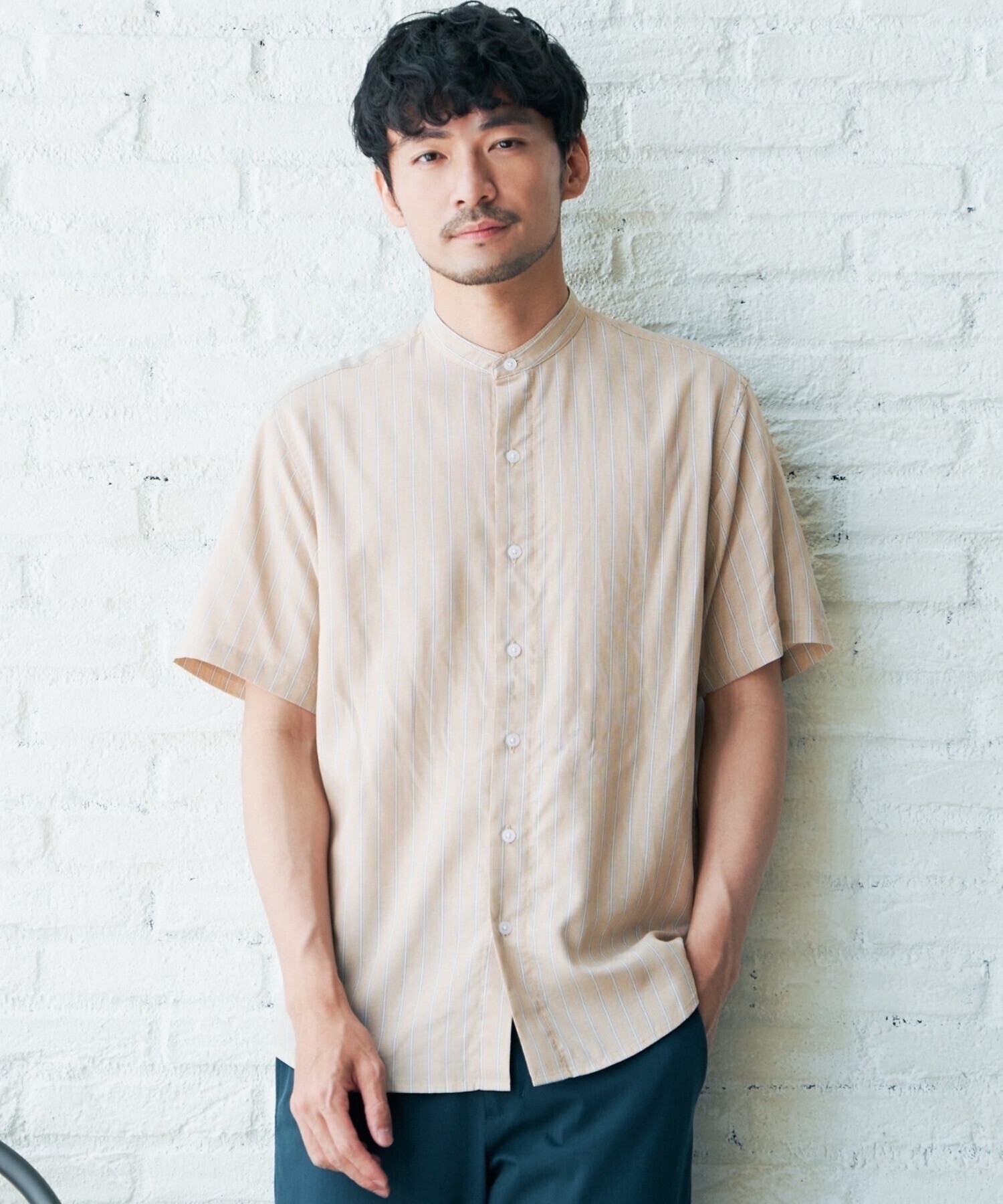 ikka ヒヤットストライプバンドカラーシャツ