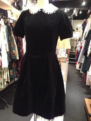 Jane Marple ロイヤル別珍とロゴレースカラーのコレットワンピース