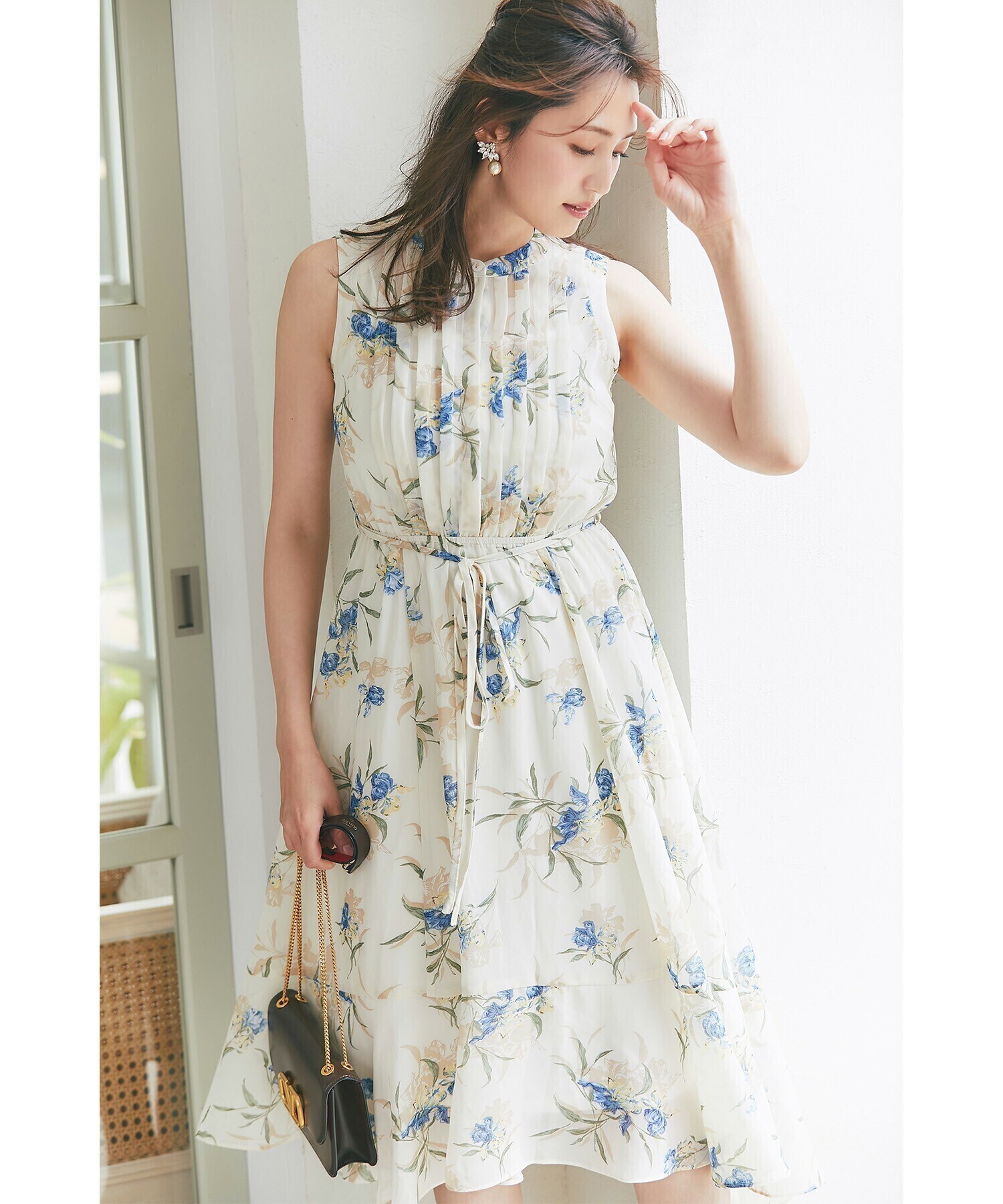 tocco ペチコート付きウエストりぼんタックフラワープリントワンピース