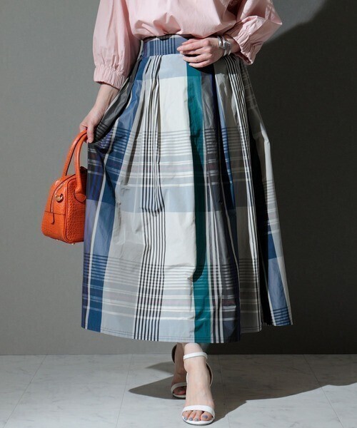 Sawa a la mode 愛されチェックのフレアスカート