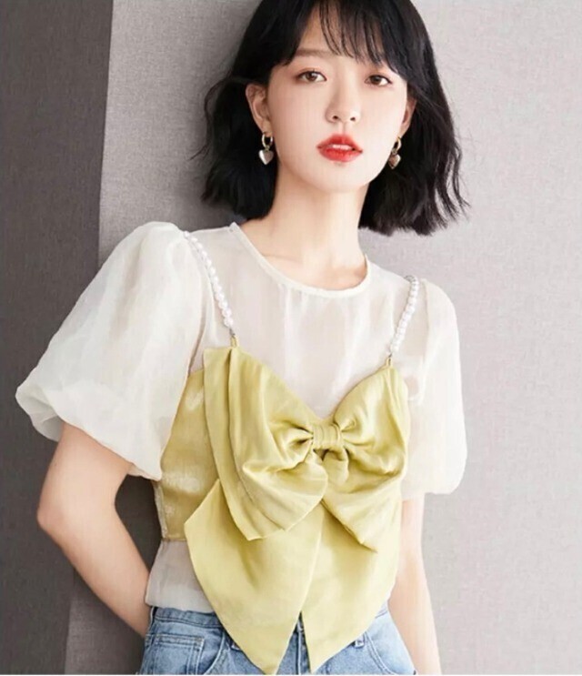 Wild Lily パールストラップ イエローリボン ビスチェ × シアーパフスリーブ ドレスシャツ ブラウス