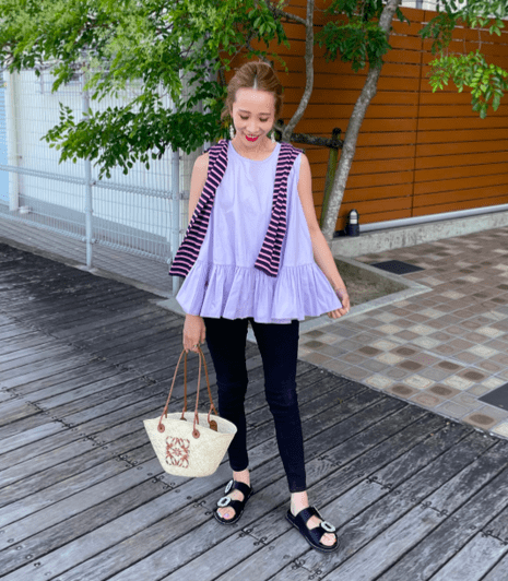 mite volume tiered blouse