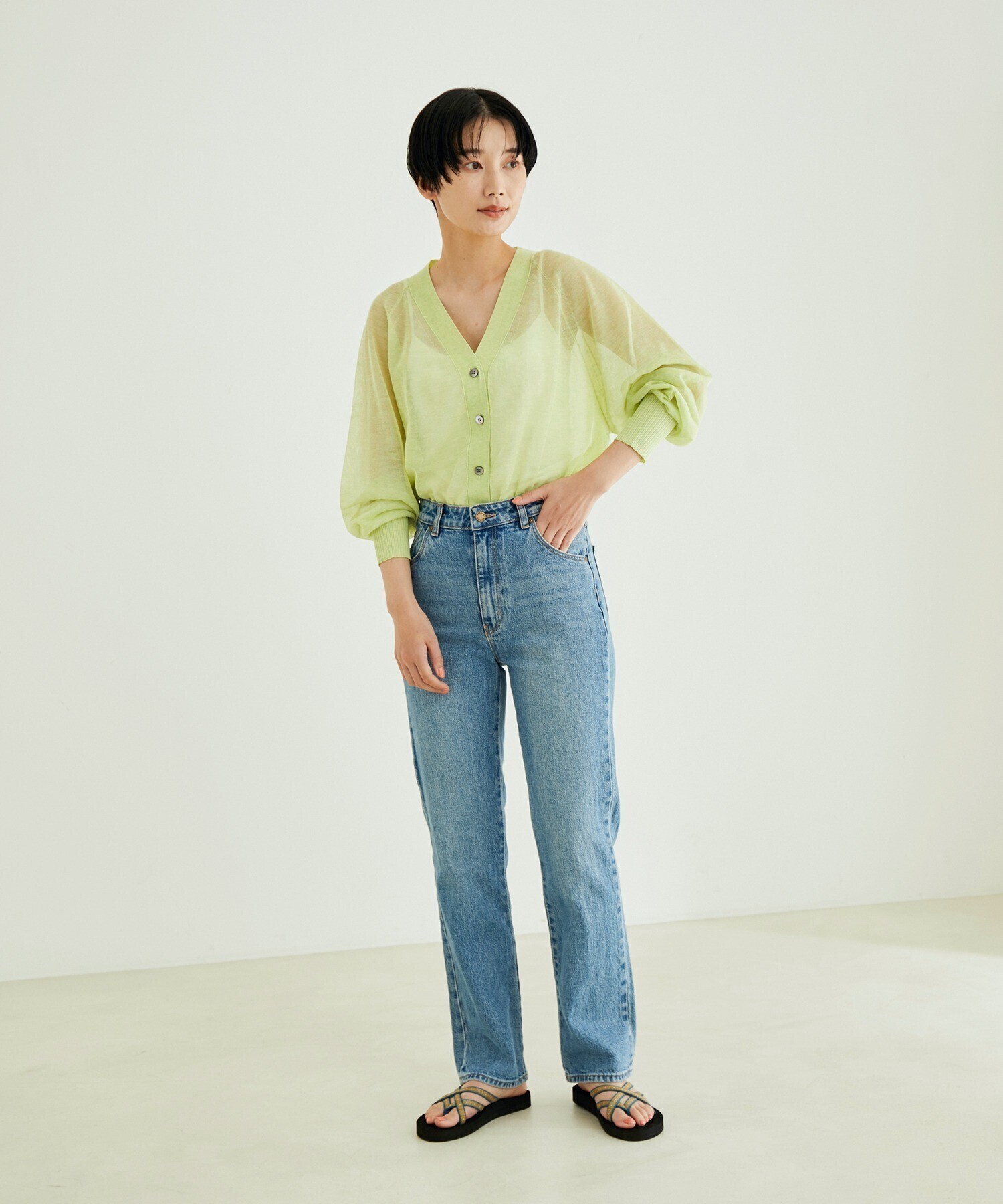 SALON adam et rope' シアーVネックカーディガン