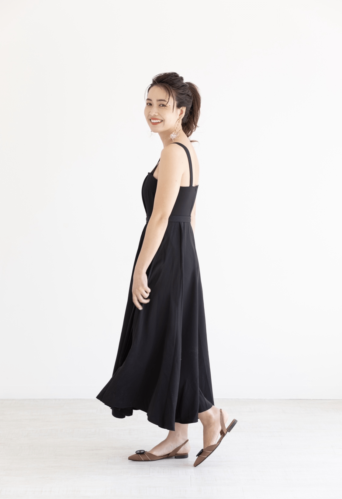 mite side pleats bar op
