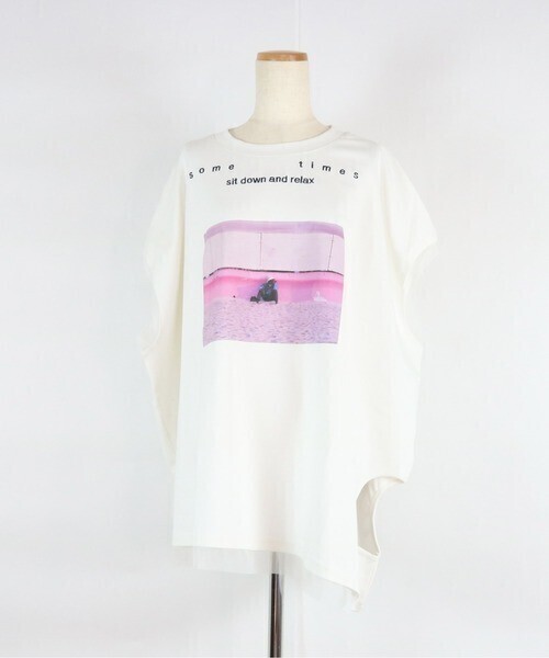 AULA AILA シットダウンアンドリラックスTシャツ