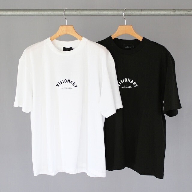 SLICK プリントTシャツ "VISIONARY"