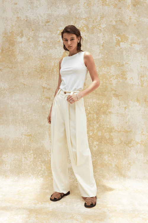 ALEXIA STAM Wide Tuck Pants Off White