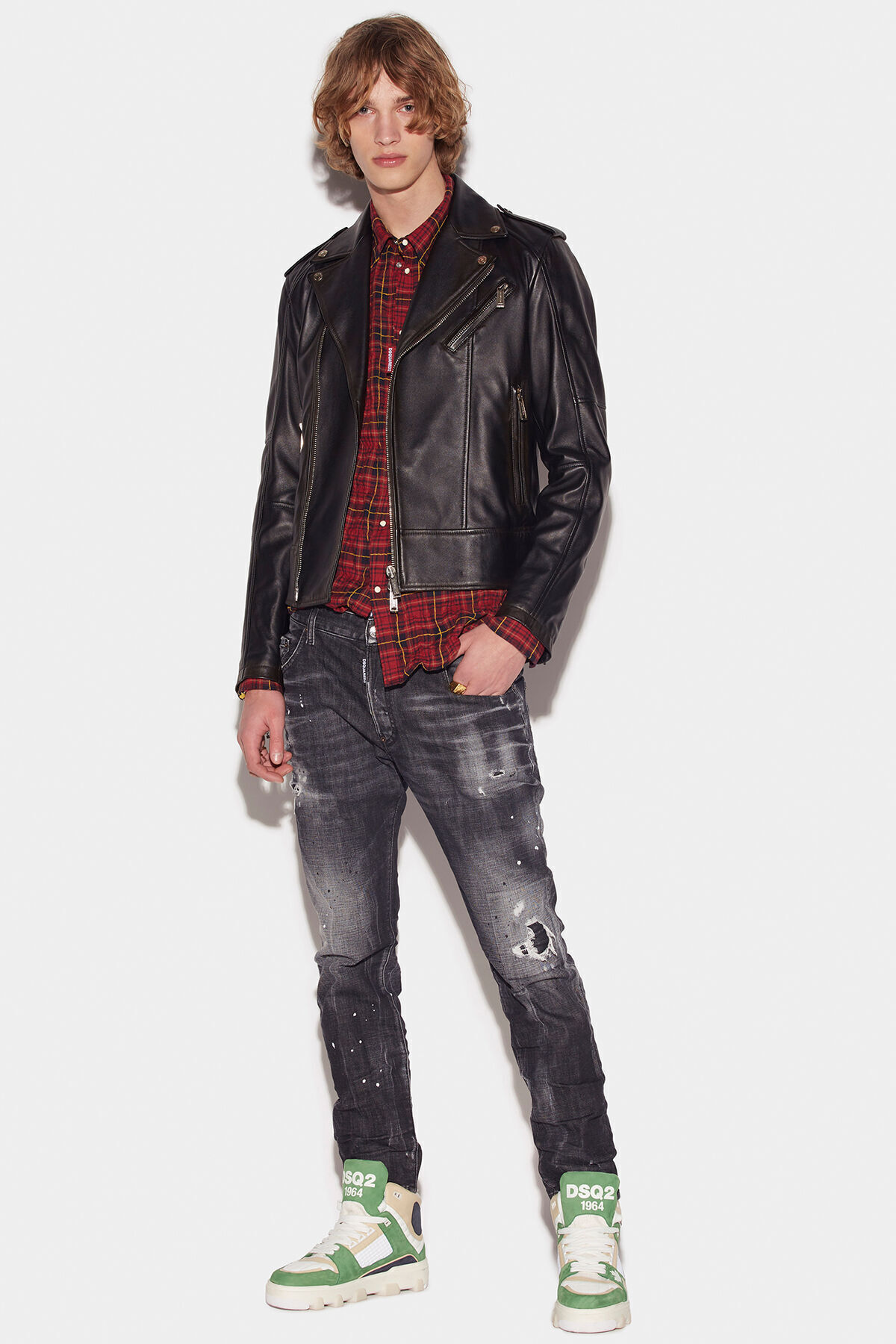 DSQUARED2 BLACK RIPPED KNEE WASH SKATER JEANS