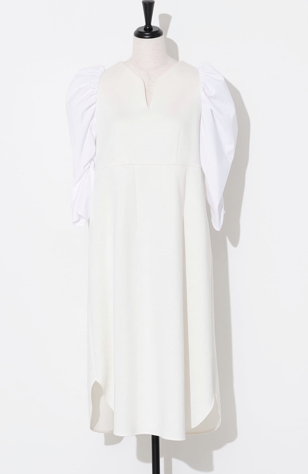 Arobe Cardbord Knit Dress