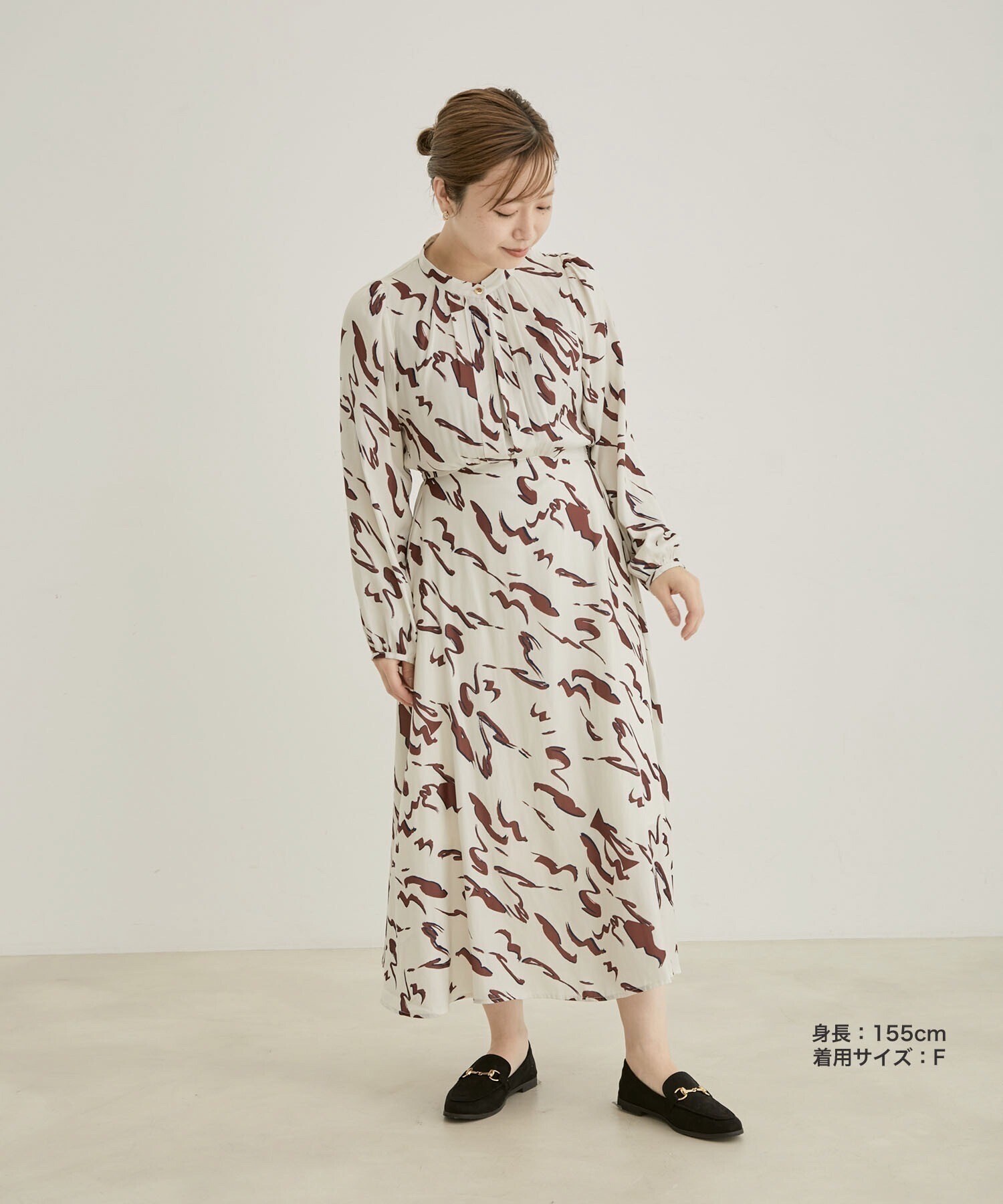 ViS ケープ付きアソートプリントワンピース
