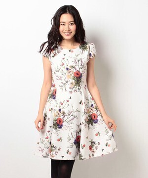 Maglie par ef-de ポピーフラワー柄フィット&フレアワンピース