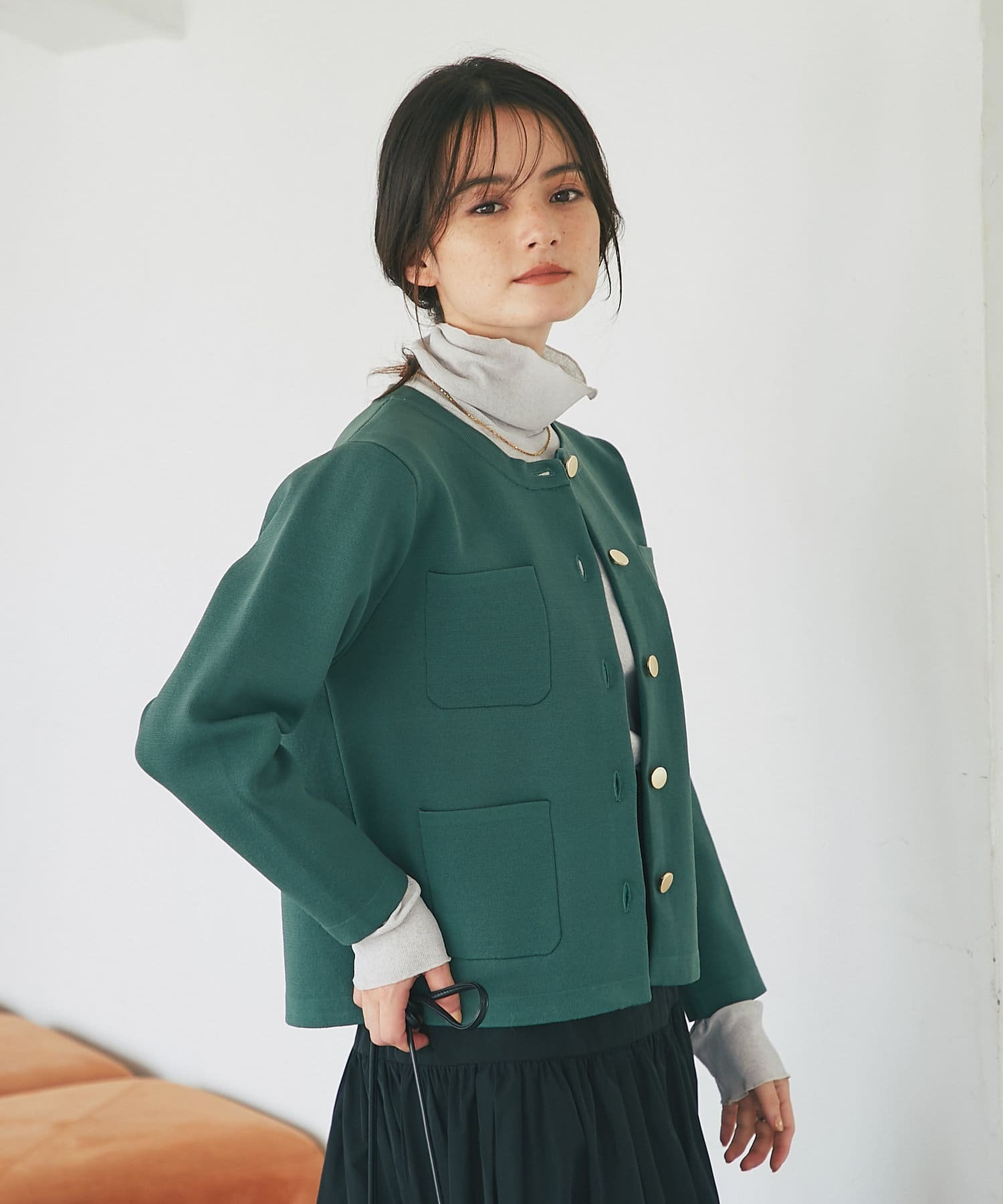 La boutique BonBon メタル釦ニットカーディガン