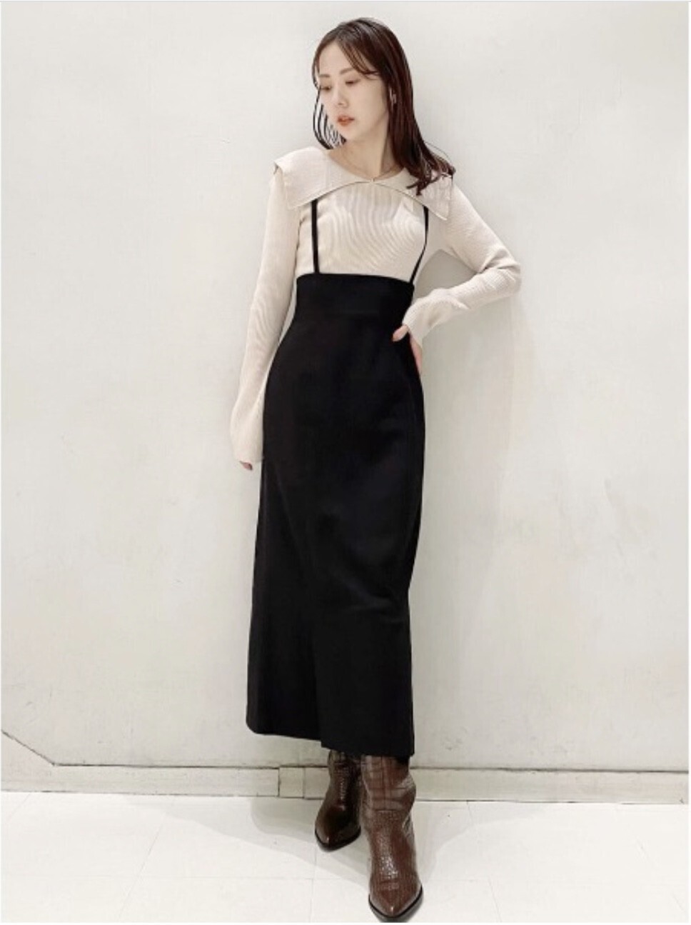 Lily Brown サスペンダー付ハイウエストスカート