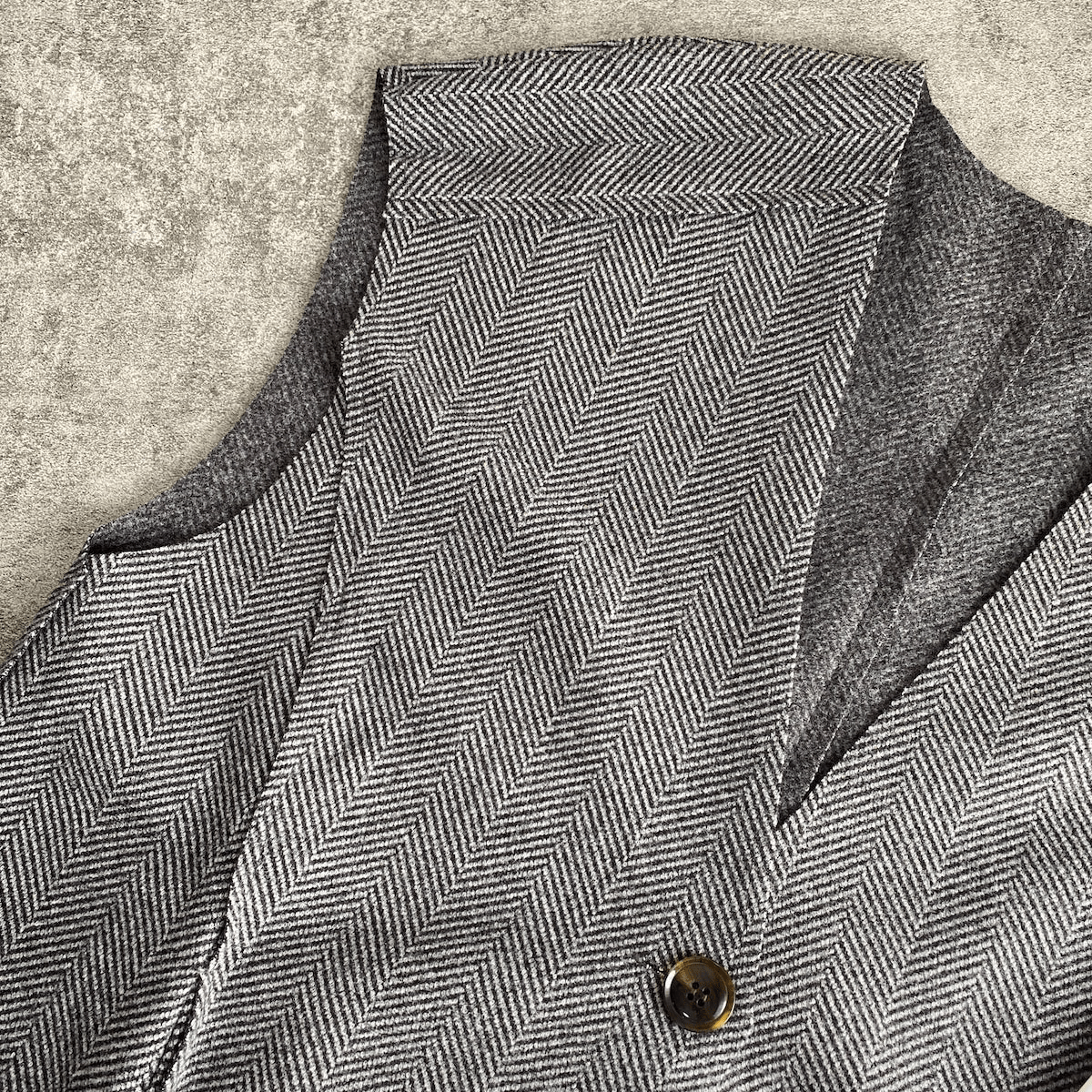 Chich&Sally herringbone cutoff long VEST
