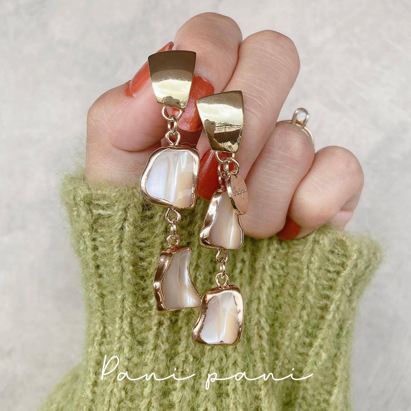 Pani pani double shell earring