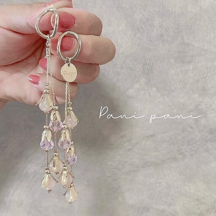 Pani pani long flower beads earring