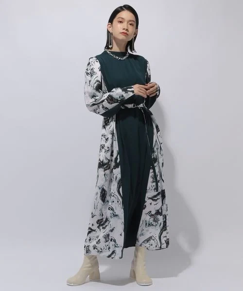 HARE 2WAYガラキリカエワンピース