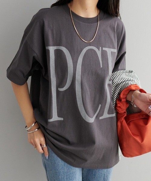 Discoat バーティカルロゴ半袖Tシャツ