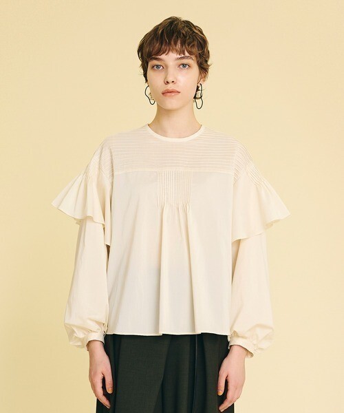 LANVIN en Bleu ライトタフタピンタックブラウス