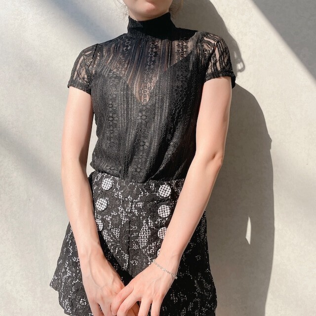 lilLilly レースハイネックトップス