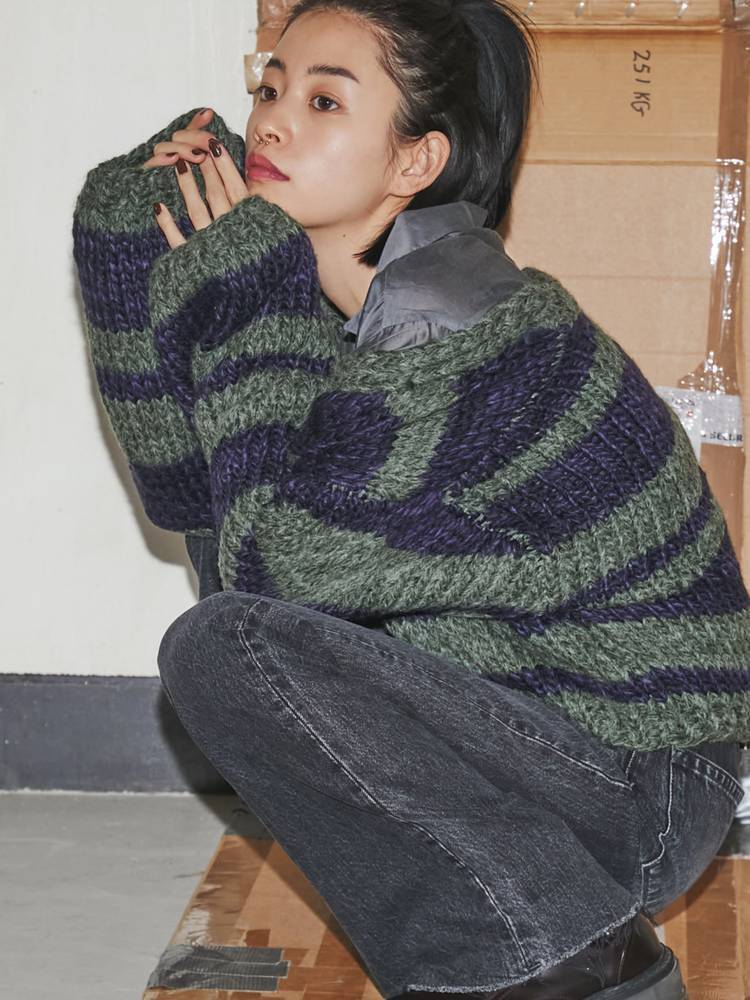 VEQUM HAND KNIT CARDIGAN