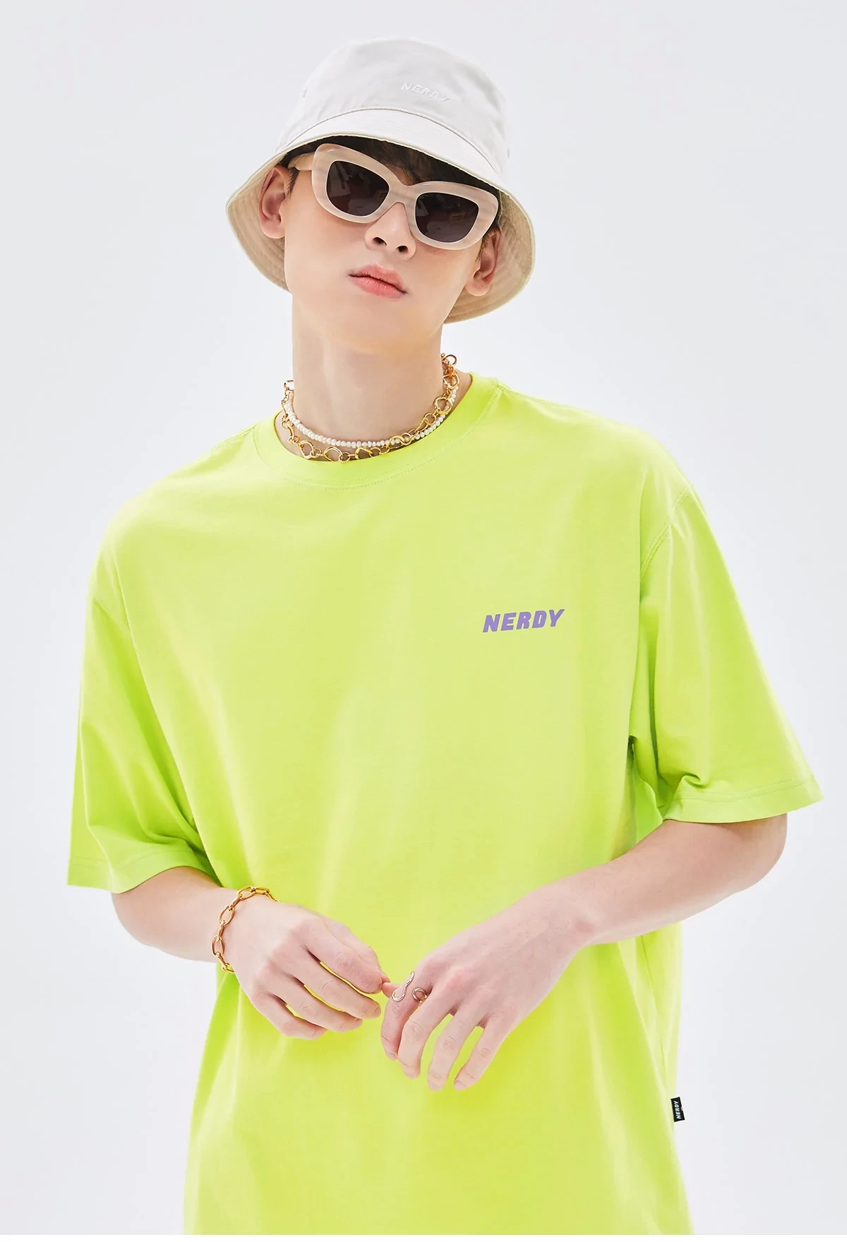 NERDY DNAスローガンスケッチ半袖Tシャツ