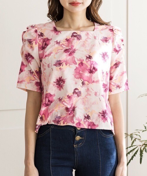 JULIA BOUTIQUE Amour Flower・スクエアネックパワショルトップス