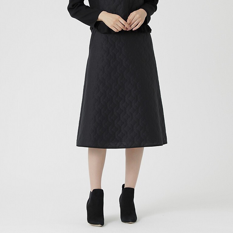TO BE CHIC タイル柄マトラッセ スカート