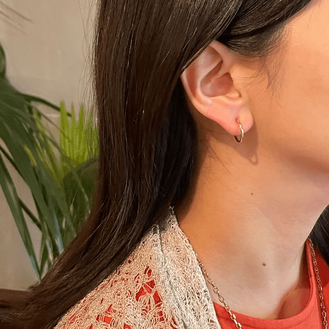 MILIEU Thin hoop pierce / earring